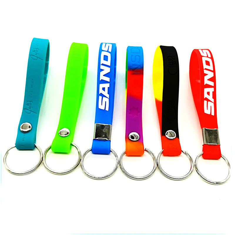 Manufacturer Customized Key Ring Soft Rubber Wrist Strap Lettering Printed Key Chain Silicone Bracelet Accessories Pendant Gift