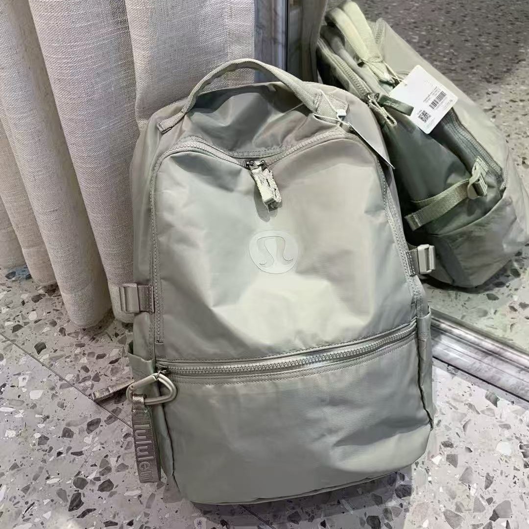 2025 New Men's and Women's Backpacks Fashionable 22L Nylon Backpack Waterproof Travel Casual Large Capacity School Bag Outdoor