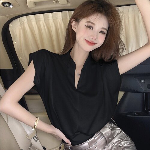 Korean casual fashionable temperament sleeveless top 2025 summer new style high-end royal sister fan V-neck waist T-shirt for women