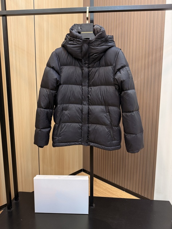 正确版本现货高品质BR家新款可拆卸马甲羽绒服夹克外套男女同款|undefined