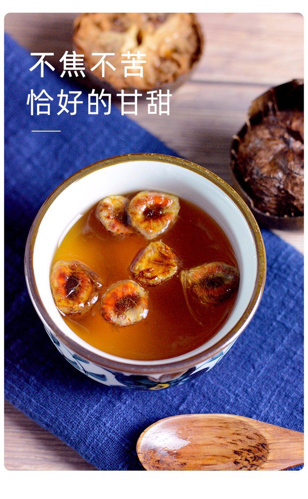 Dried Luo Han Guo Monk Fruit Whole Pods 16 Count Guangxi Herbal Tea Fruit in use