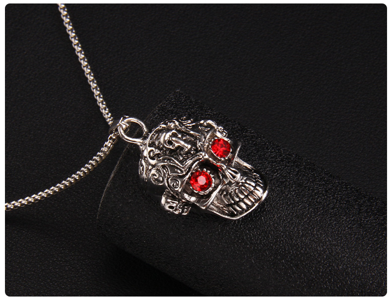 Fashion Skull Stainless Steel Alloy Inlay Artificial Diamond Unisex Pendant Necklace 1 Piece