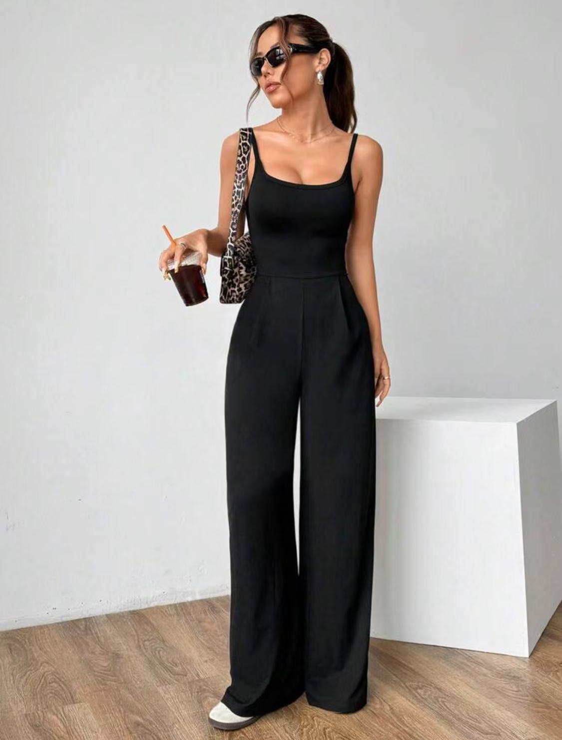 G25J090-2025 Europa y América de alta gama ropa de mujer de color sólido de moda micropantalones largos con colchón de espalda descubierta monje casual para mujeres