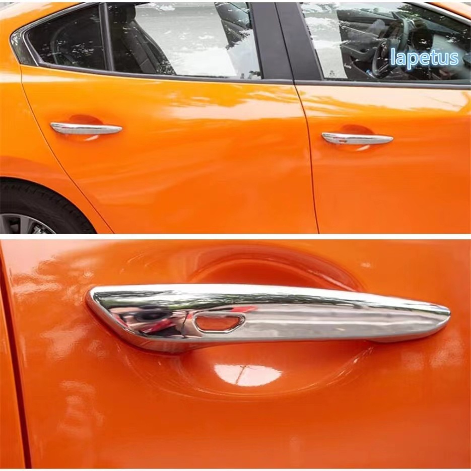Decoración de la manija de la puerta del Mazda CX-60 2