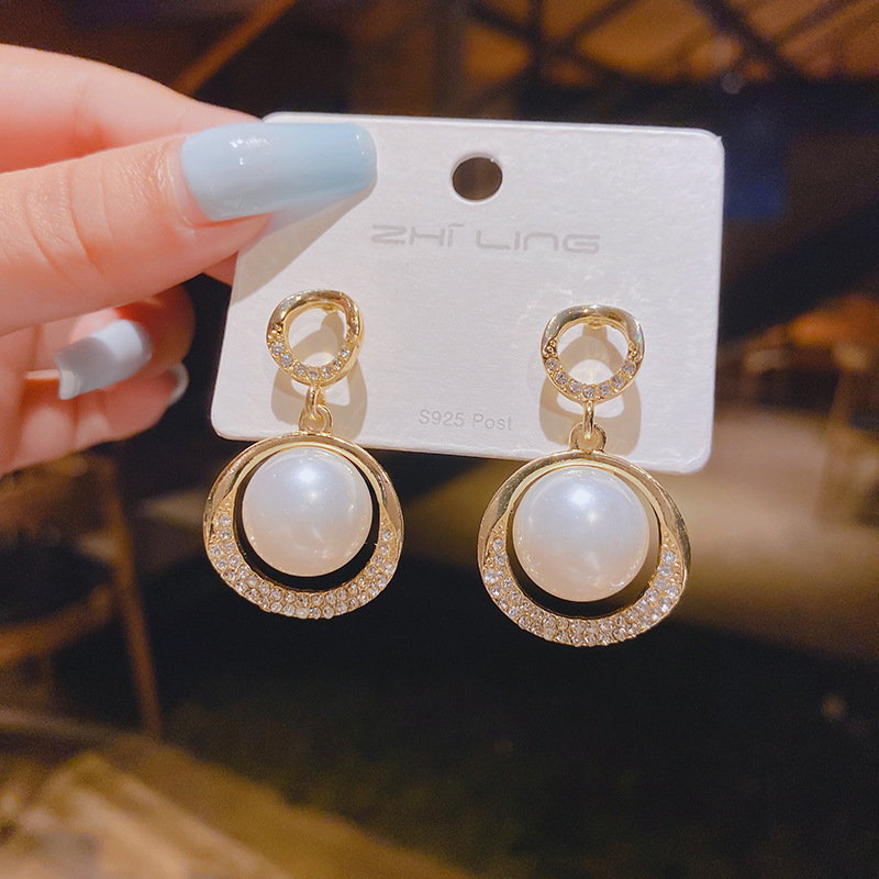 Daily, Date Occasion Metal Material Round, Square, Heart Shape Pattern Wholesale Jewelry 1 Pair Elegant Round Square Heart Shape Metal Artificial Rhinestones Artificial Pearls Drop Earrings