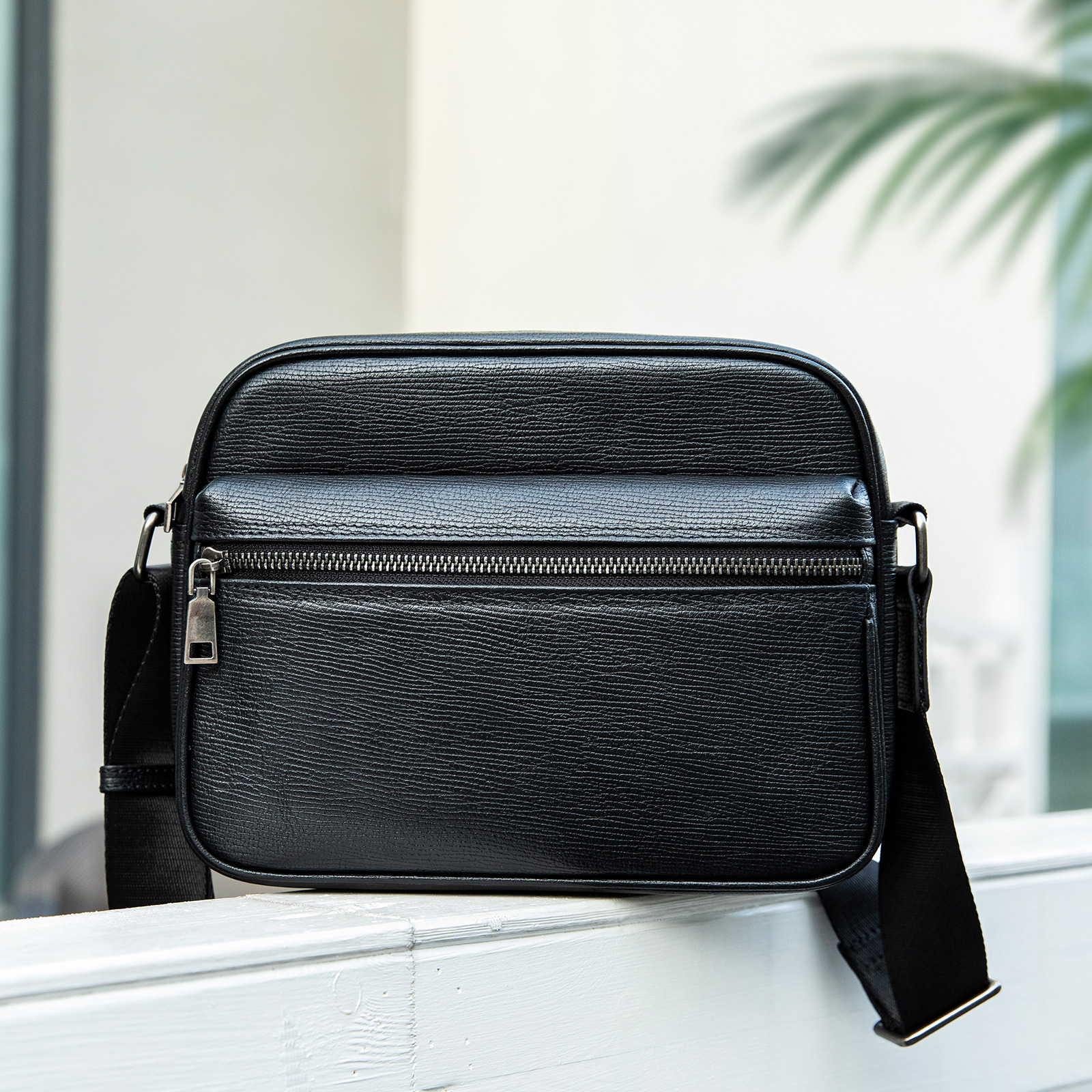 Ventas transfronterizas calientes de cuero para hombres mochila deportiva al aire libre mochila texturizada retro colección de bolsos de hombro