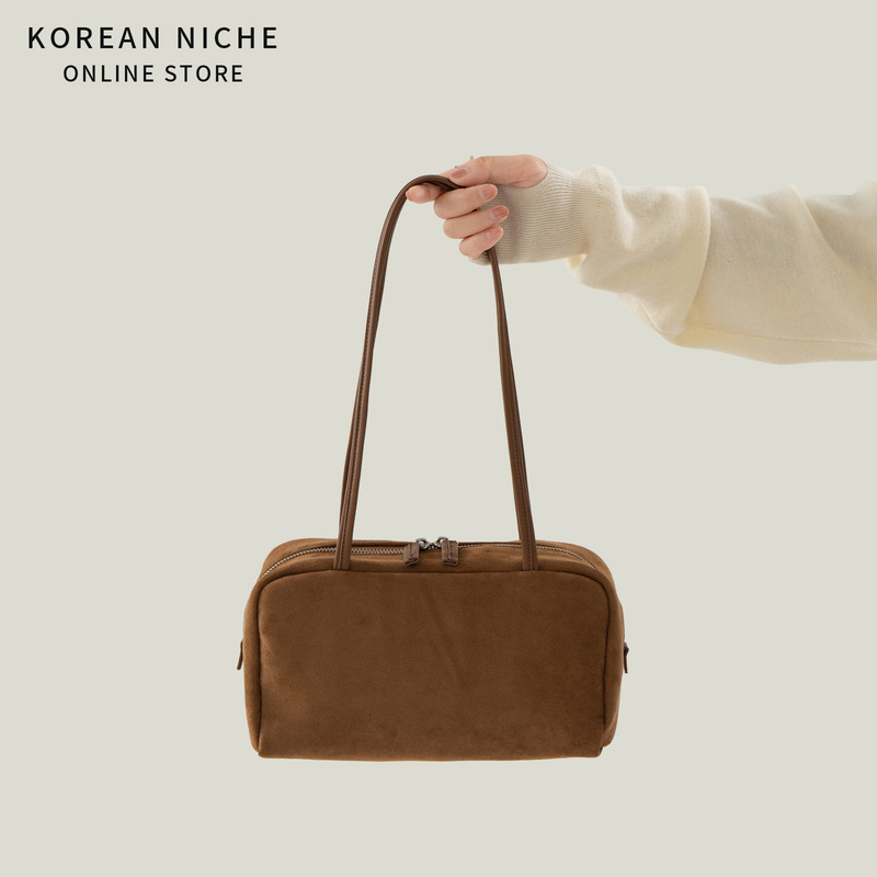 New cross-border minimalist vintage versatile Boston bag for women, high-end suede large-capacity handbag and shoulder bag New cross-border minimalist vintage versatile Boston bag for women, high-end suede large-capacity handbag and shoulder bag