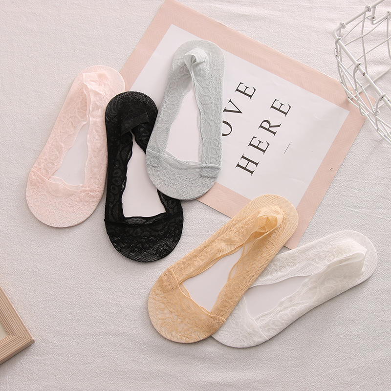 Lace Women's Shallow Mouth Invisible Cotton Bottom Boat Socks Summer Thin Silicone Non-Slip and Breathable Sweat-Absorbing Lace Socks