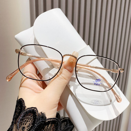 Anti-blue light photosensitive color-changing reading glasses HD portable elderly glasses HD men's and women's fashion full-frame reading glasses