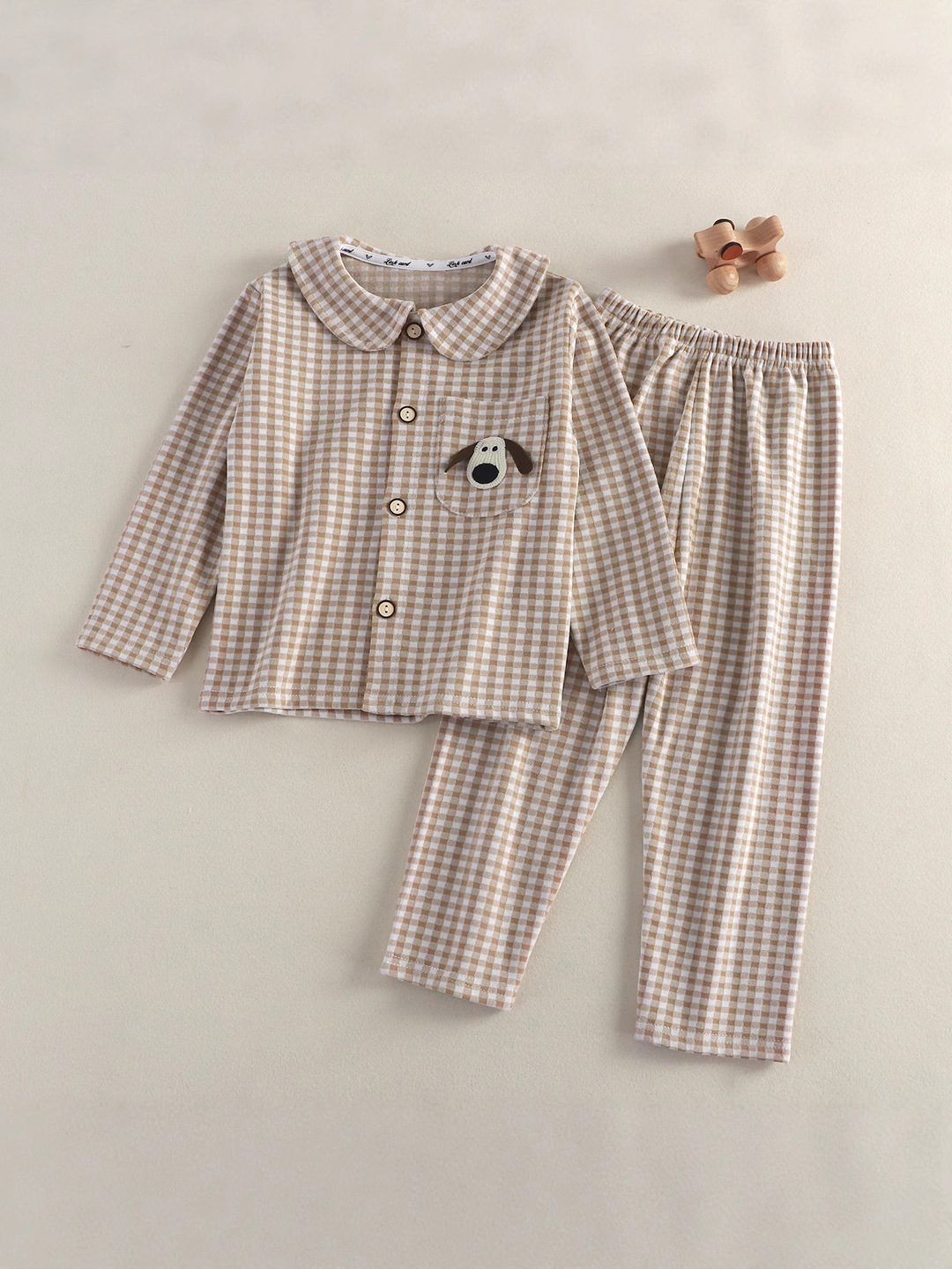 Ropa de niños para niños conjunto de ropa de hogar niños cuadrados de terciopelo cálido bordado muñeca pijamas para niños ropa de hogar