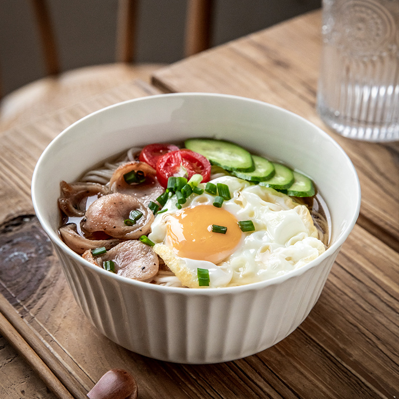 Tacos de fideos verticales de 6 pulgadas de cerámica en relieve, ensalada blanca, tazón de fideos de desayuno, exportación transfronteriza