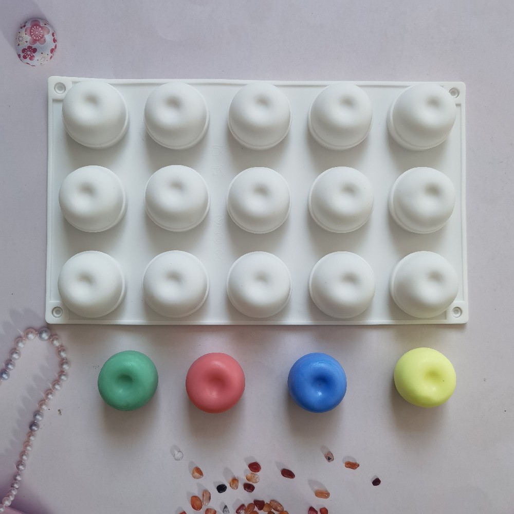 12 (4)