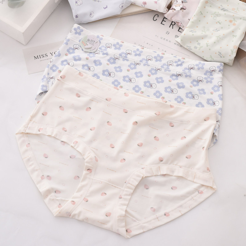 Ice silk printed mid-waist women's panties, cartoon Korean style, fashionable, hip-covering, plus size, for plus-size women, summer cool and thin triangle briefs