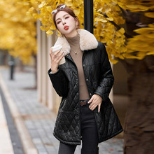 专柜同款皮毛一体中长款冬季女款皮衣绵羊皮毛领加绒韩版保暖外套