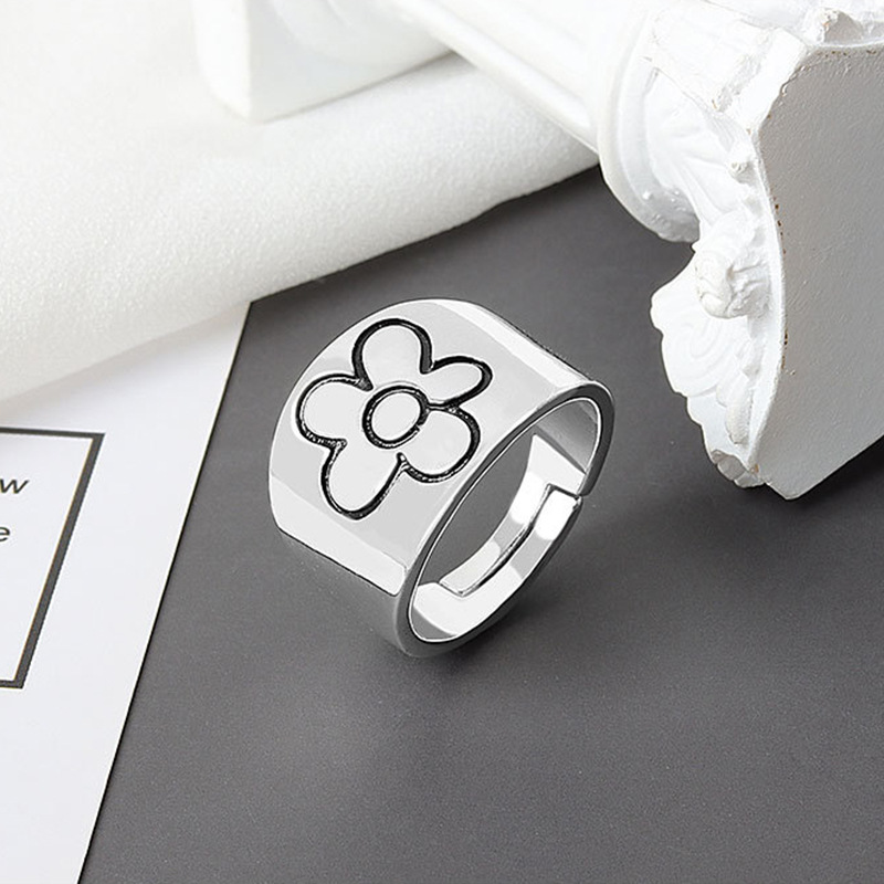 Personality Simple Glossy Daisy Flower Ring Small Fresh Ringpicture2