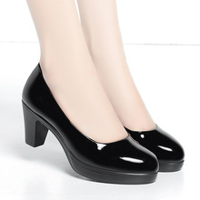 2025新款专业走秀鞋舒适圆头不挤脚婚礼宴会亮面单鞋增高显瘦女鞋