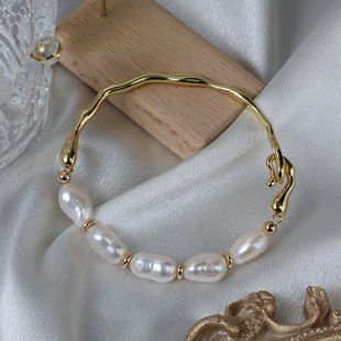 Factory Wholesale Baroque Natural Freshwater Pearl Bracelet Simple Elegant Metal 14K Gold Note Fashion Bracelet