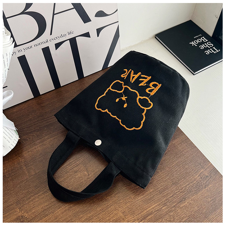 Personalized ladies' bucket bag, versatile and cute canvas bear wholesale, simple Japanese style new handbag undefined