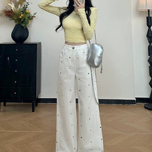 ɫСֱ̽ͲţѝŮ＾¿СӸϵLѝ