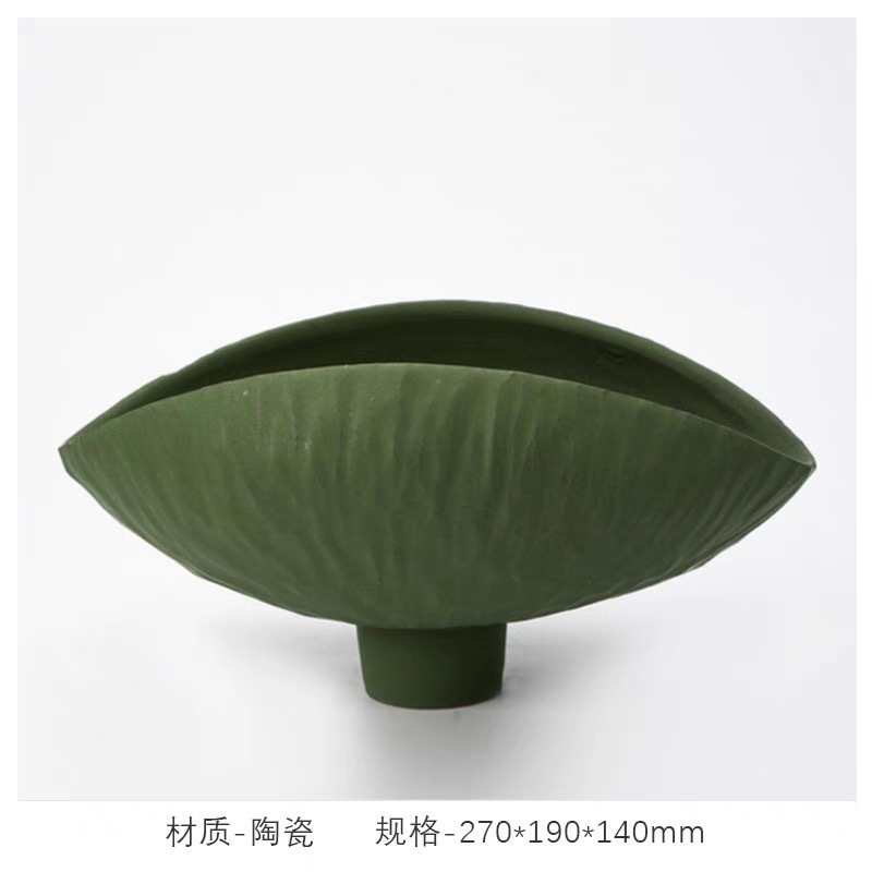 シンプルで現代的なビルの見本間の陶磁器の花瓶の装飾の果物の皿の置物の家の越境のデスクトップは花器を収納します。|undefined