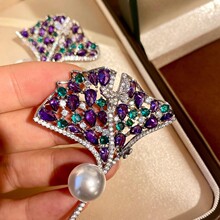 精致轻奢风正圆澳白施家珍珠紫锆银杏叶胸针女秋冬毛衣别针氛围感