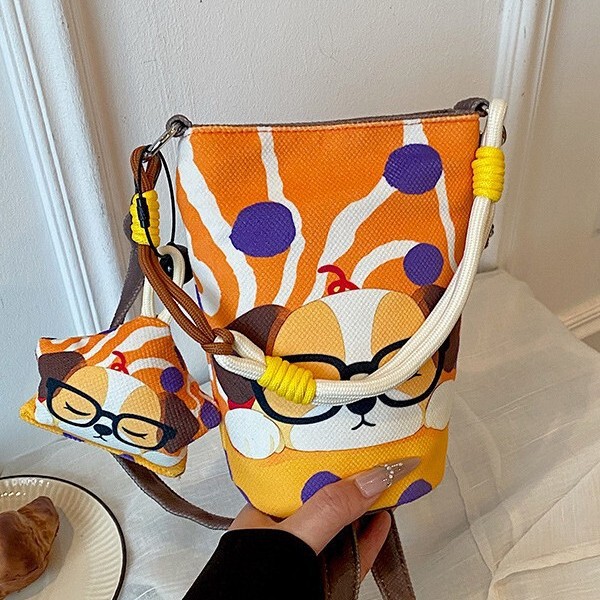 Cross-Border Women's Bags 2026 New Trendy Graffiti Print Fashion Crossbody Bag Niche High-End Trendy Handbag Water Bottle Bag Cross-Border Women's Bags 2026 New Trendy Graffiti Print Fashion Crossbody Bag Niche High-End Trendy Handbag Water Bottle Bag