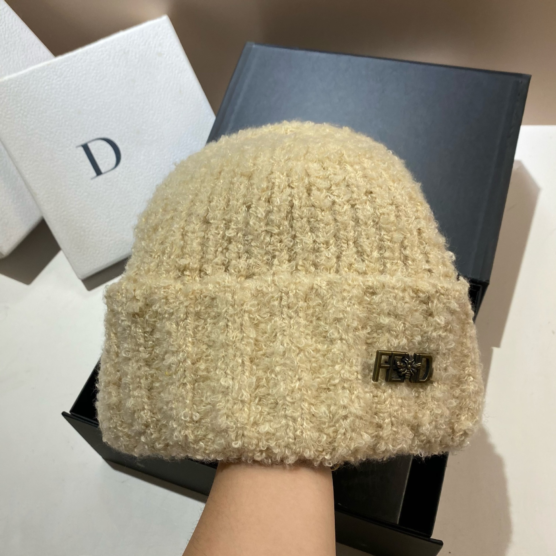 Korejska verzija nove slatke pletene kape s pletenim uzorkom F-labela, zimske tople i debele vjetrootporne kape s janjećim puloverom._voghion.com