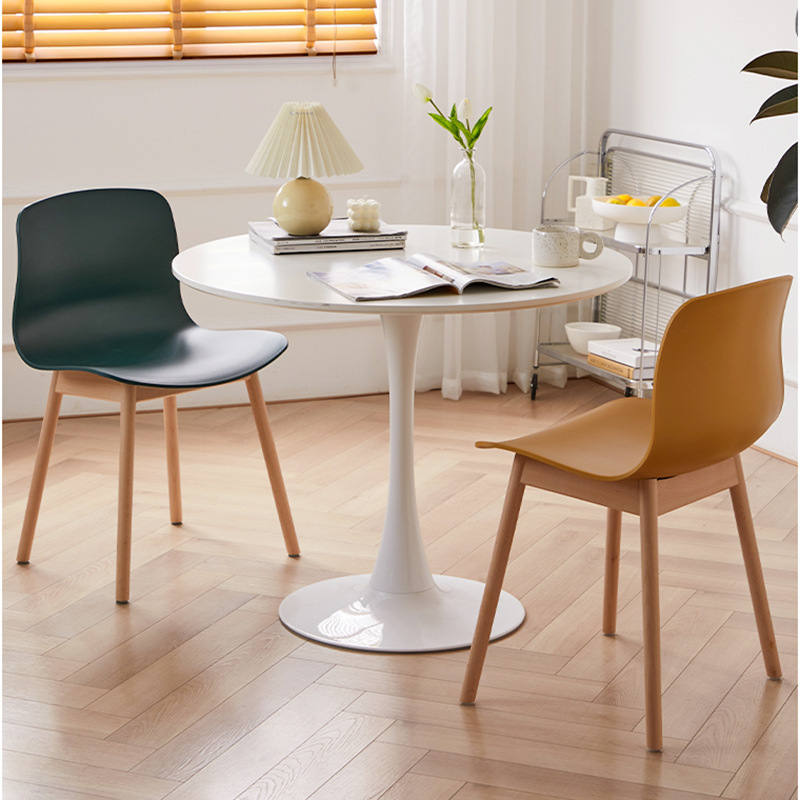 Nordic Dining Chair for Home Use, Simple and Minimalist Design, Creative Backrest Chair for Small Apartments, Suitable for Cafes and Milk Tea Shops, Leisure Solid Wood Chair