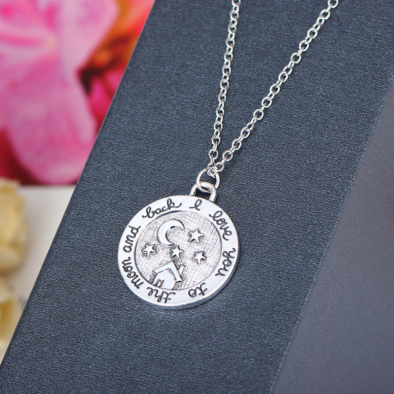 fashionable trend universal necklace with letters