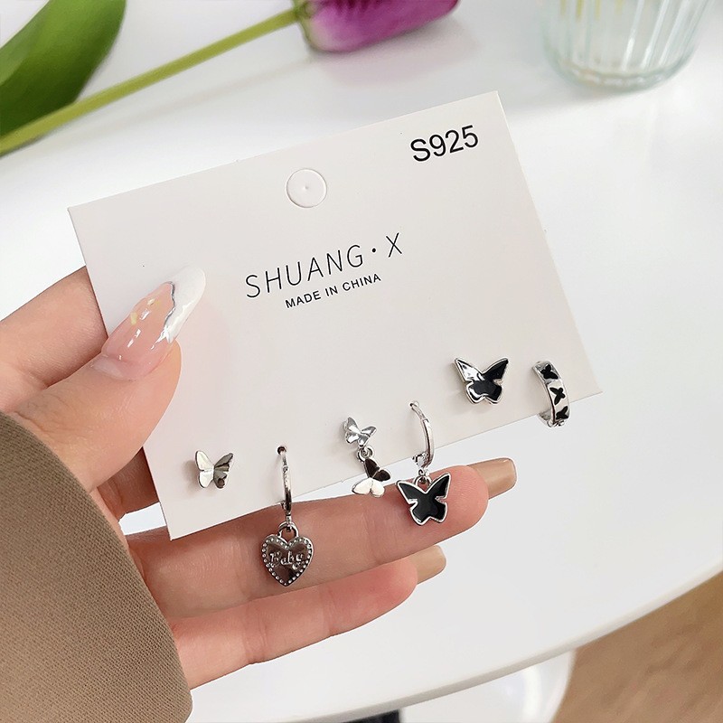 NK2 블랙 버터플라이