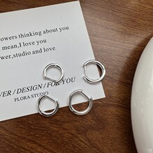 S925纯银韩版小众设计感基础款圆形耳扣简约个性通勤养耳款耳饰