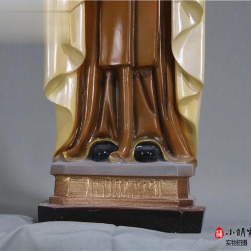 Transfronterizo 50cm pequeña estatua de la iglesia de la familia para decorar el personaje principal de la sala de estar
