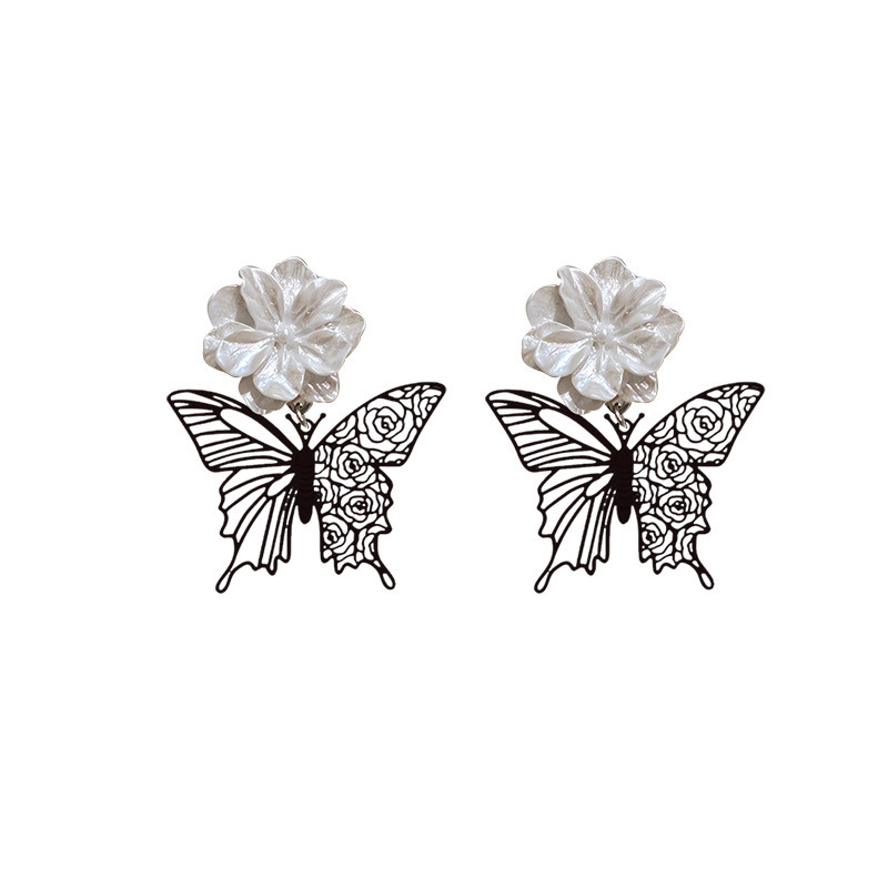 Sweet Flower Butterfly Alloy Plating Women's Drop Earrings display picture 5