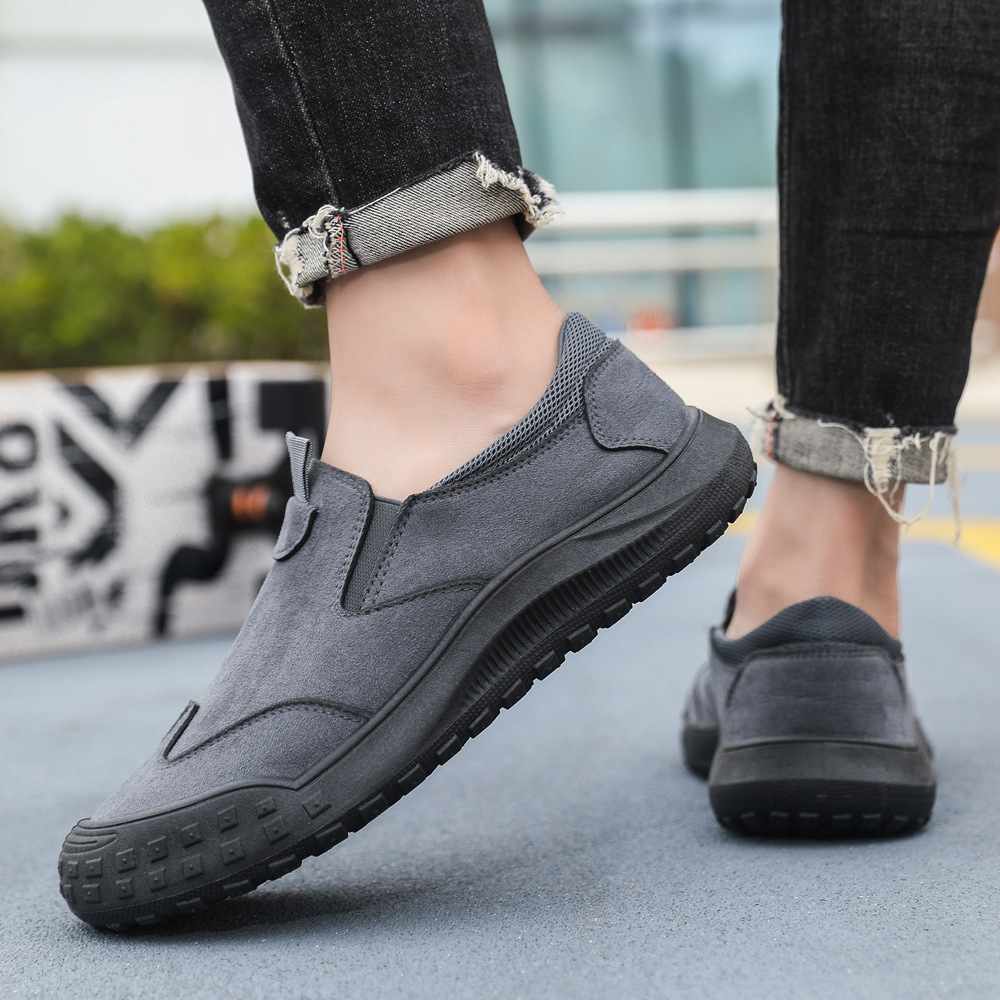 Nuevos zapatos casuales de hombre de moda callejera zapatos deportivos al aire libre zapatos de correr cómodos de cuero simple zapatos de hombre al por mayor