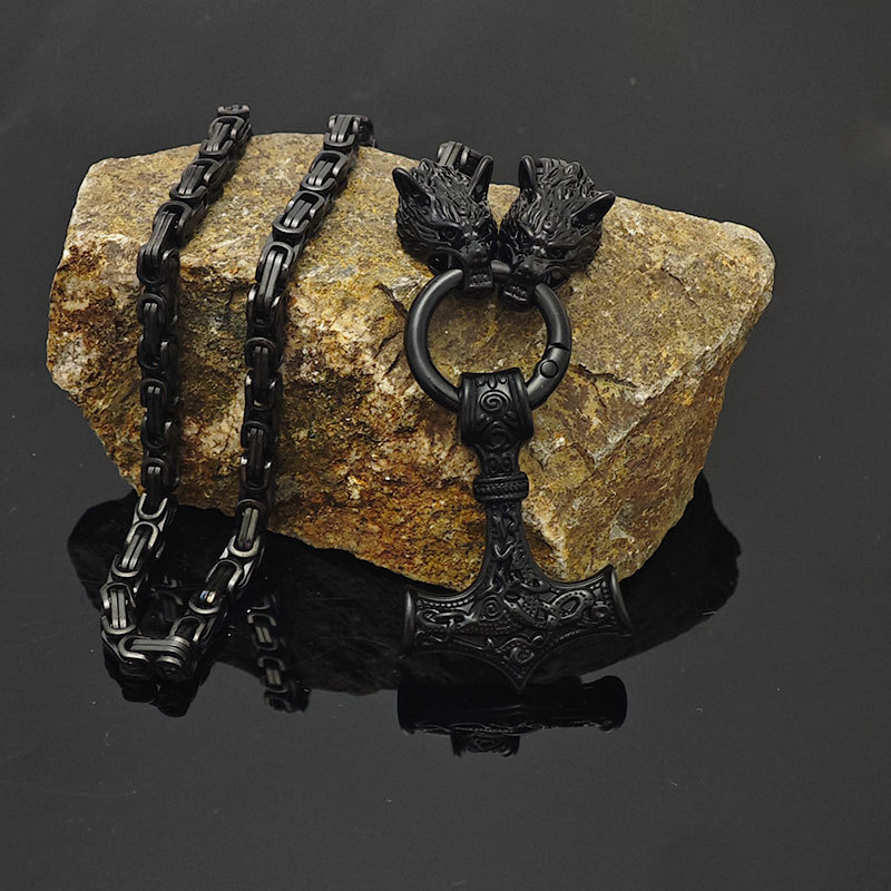 Vintage Viking Black Hammer Pendant Wolf Head Necklace Men Stainless Steel Chain Necklace Nordic Norwegian Style Jewelry Wholesale