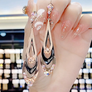 2023�곱�׺����ζ��hŮ�߼����p�ݕr�К��|�荰ٴ���������