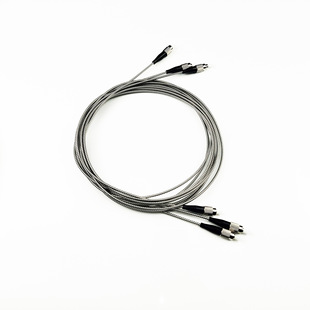 Energy-transmitting fiber jumpers can be selected in various specifications, 4 microns, 9 microns, 105 microns, and 200 microns