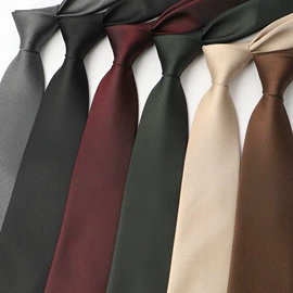 领带;领结/领花;口袋巾