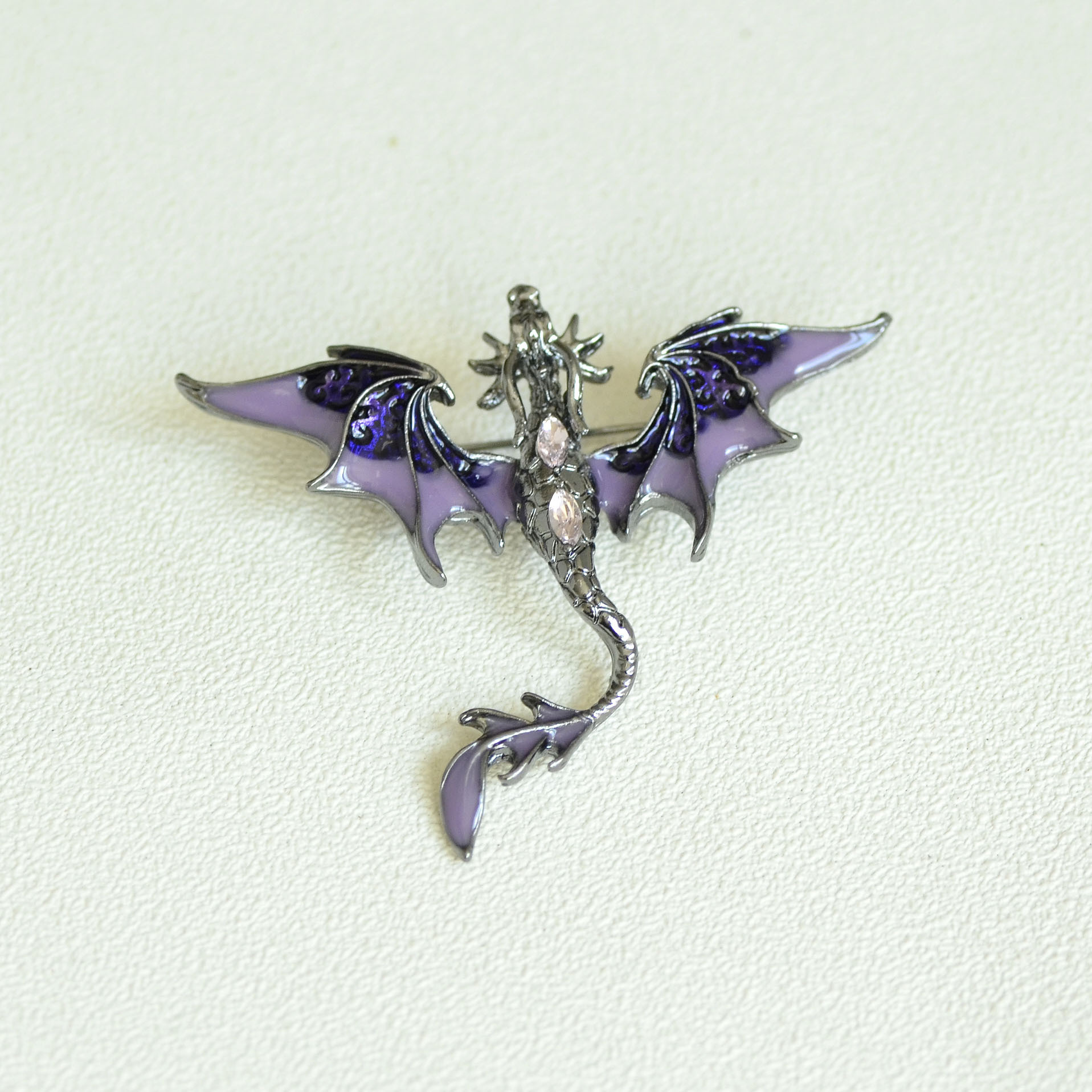 Nuova spilla a forma di drago in smalto, spilla con animali di moda europea e americana, vendita calda transfrontaliera, versatile, intarsiata con diamanti_voghion.com