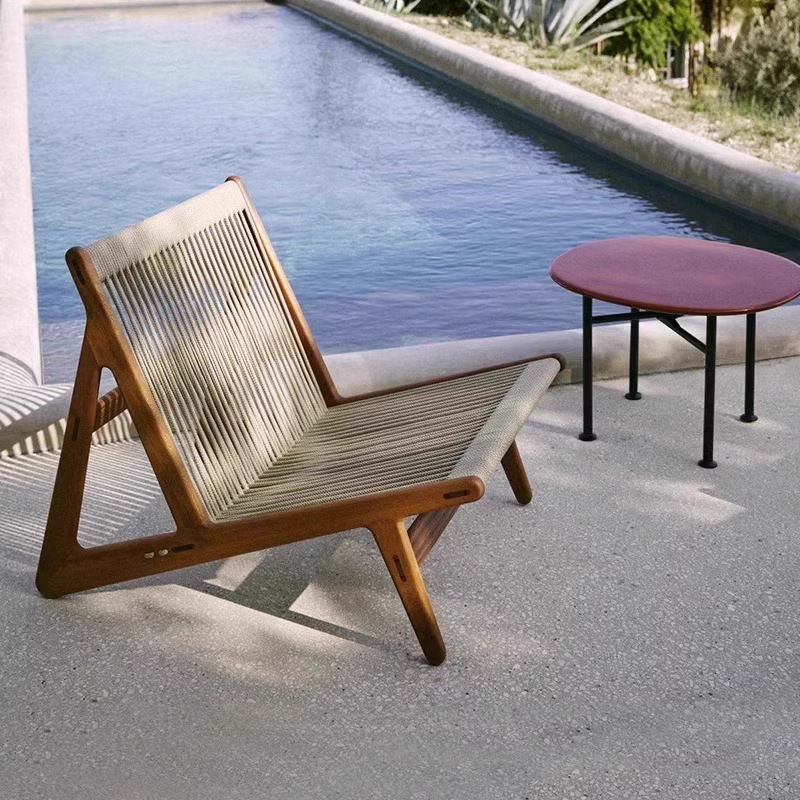 Sofá al aire libre balcón patio silla de caña hotel de teca silla de viento tranquilo al aire libre jardín residencial silla de caña de madera maciza