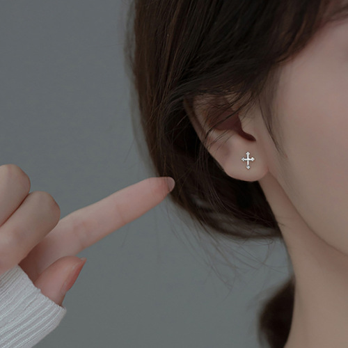 Cross earrings for women, simple and compact, pierced earrings for sleeping, no need to take them off,  new trendy style