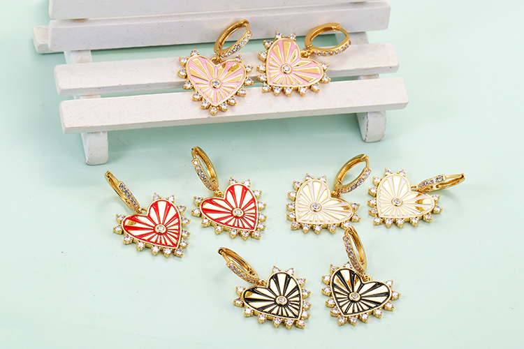 Korean Heart-shaped Stripes Color Matching Copper Earrings Wholesale Nihaojewelry display picture 3