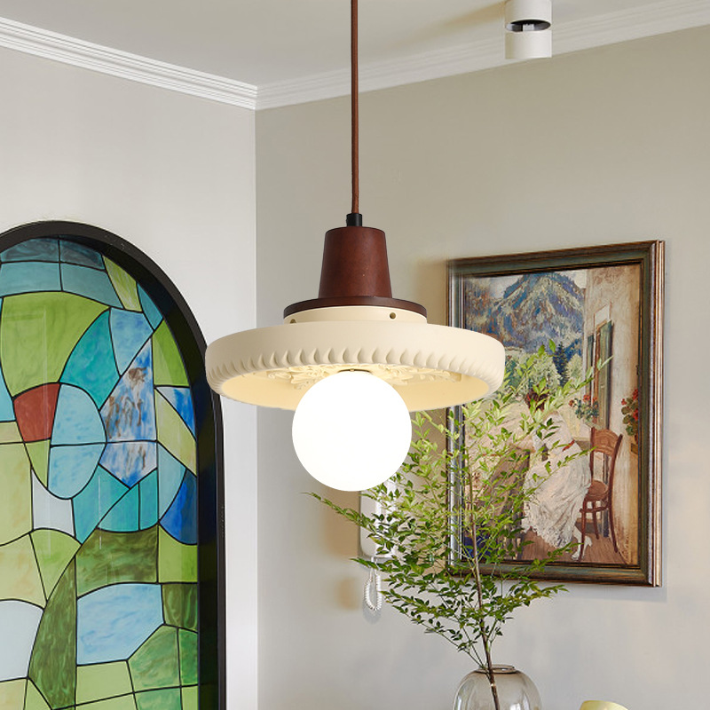 Lámpara de decoración de la habitación de resina francesa retro estilo antiguo creativo de alto nivel cama cama pequeña lámpara de cama