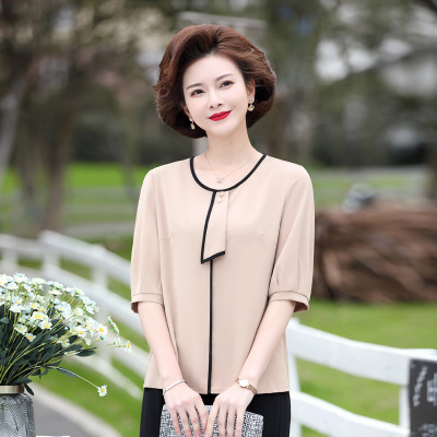 【祥】媽媽夏裝短袖T恤女純色圓領2021中老年女裝洋氣寬松薄上衣