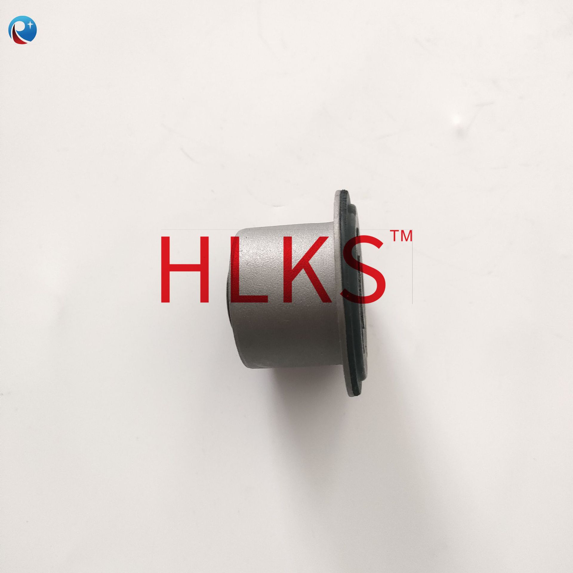 90389-t0009 adecuado para Toyota HELAX placa de acero trasera manga de hierro VIGO suspensión lenta buje