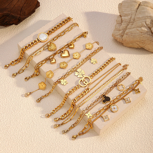 Elegant European and American Style Four-Leaf Clover Titanium Steel Bracelet for Women - High-End Design Stainless Steel Bracelet, Double Layer Stainless Steel Accessory