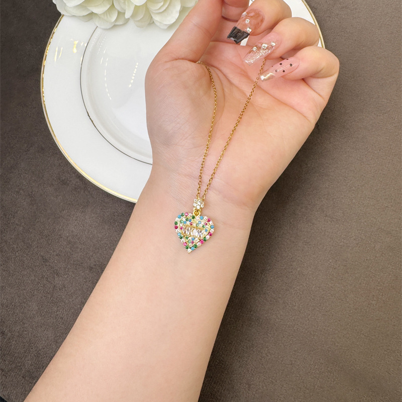 Collar de oro de arena vietnamita transfronterizo Pendientes de corazón de diamantes de lujo ligero Conjunto de joyería de alta calidad para mujer que no se desvanece durante mucho tiempo al por mayor