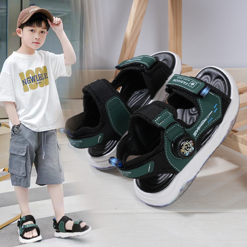 Sandalias deportivas para niños 2025 nuevos zapatos de verano para niños botones giratorios zapatos de playa con punta abierta sandalias para niños de mediana edad image 3
