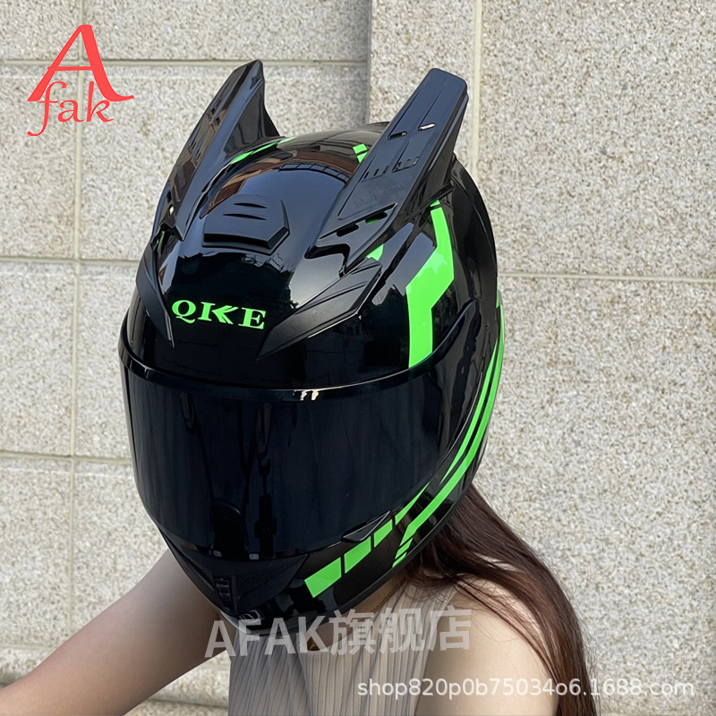 Casco de motocicleta de fábrica 3C certificado para hombres y mujeres invierno antiniebla casco de seguridad de motocicleta eléctrica entrega de una sola pieza