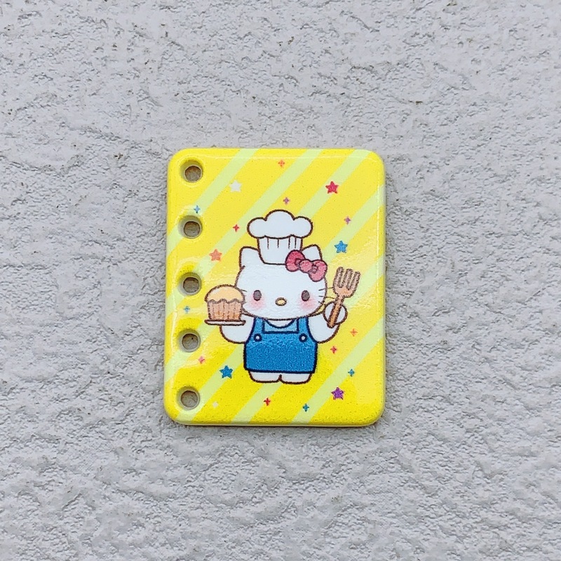 DIY亚克力KT猫书页串珠材料通孔卡通盲盒配饰diy手机链钥匙扣|undefined